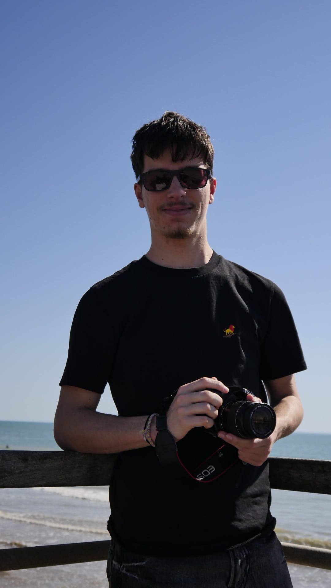 Portrait de Rémi CHAUVIN, photographe et vidéaste